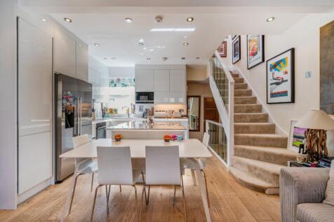 Effie Place, Fulham Broadway, London, SW6