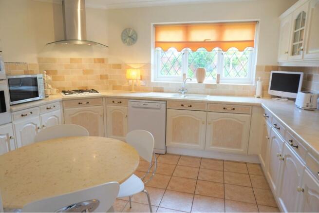 Kitchen/Breakfast