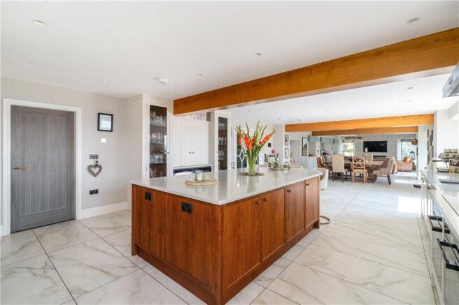 6 bed Barn Conversion for sale Image 6