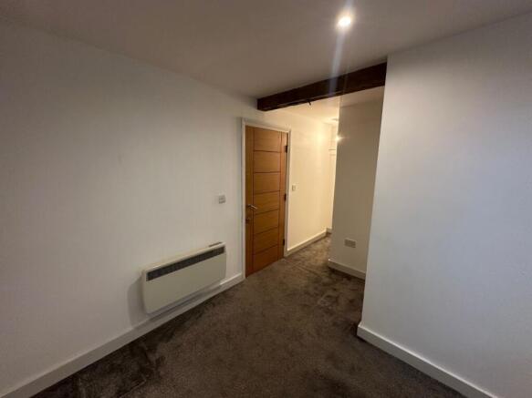 1 bed Flat to rent Image 6