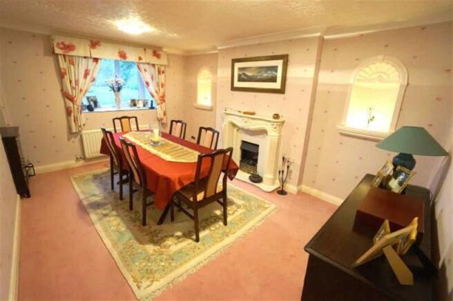 Dining Room:
