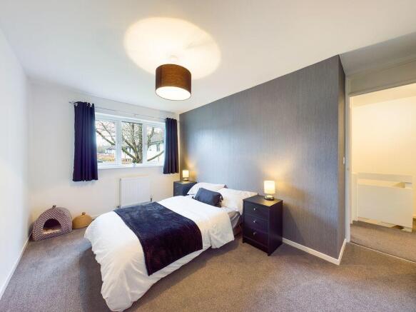Bedroom 1 (Double)