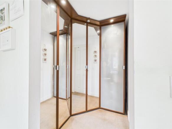 Dress Room 1.jpg