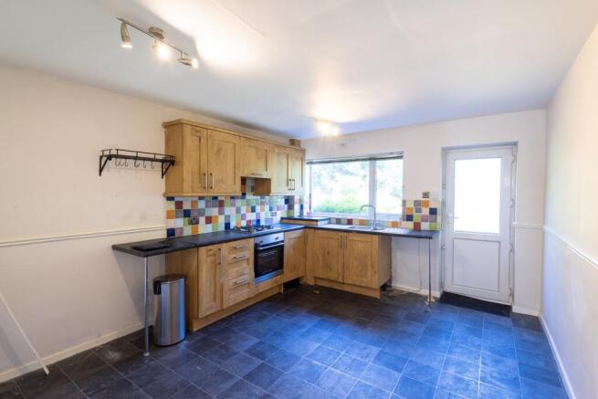 2 bed Terraced for sale Image 5