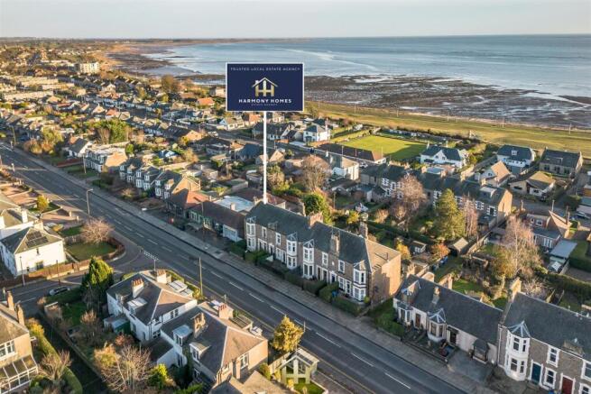 56 DALHOUSIE RD DD5 2SW EDIT (5 of 35) 1.jpg