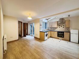 Flat A, 40, Heathfield, Mount Pleasant, Swansea SA1 6EL