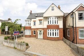 102, Coventry Road, Market Harborough LE16 9DA