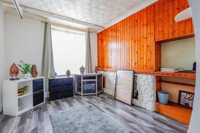 Chesterfield St_.jpg