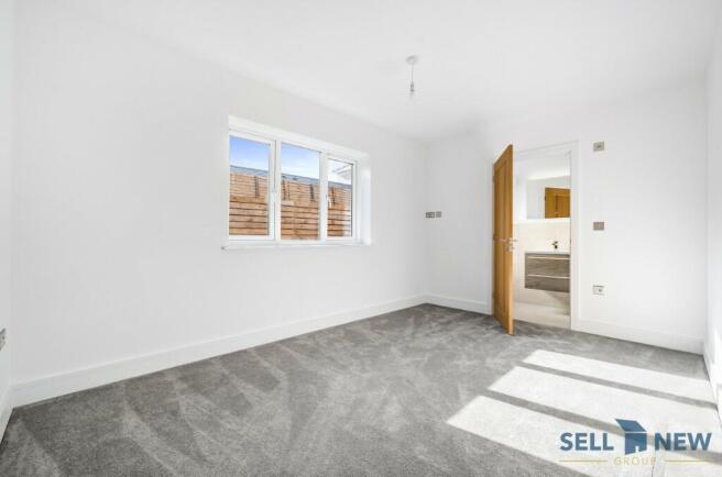 Guest bedroom 