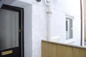 28b, Spilman Street, Carmarthen SA31 1LQ