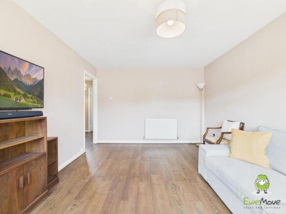 EweMove Basingstoke Burney Bit Reception Room