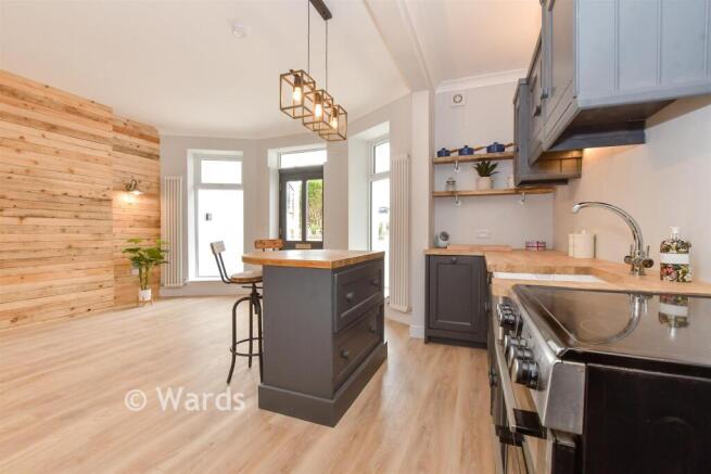Kitchen/ Lounge