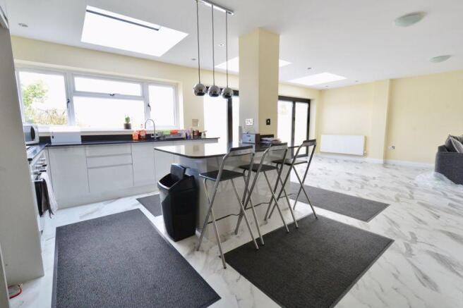Open plan kitc...