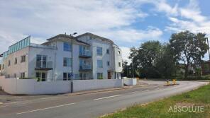 Flat 6, 8 Tor Sands, Sands Road, Paignton TQ4 6EH