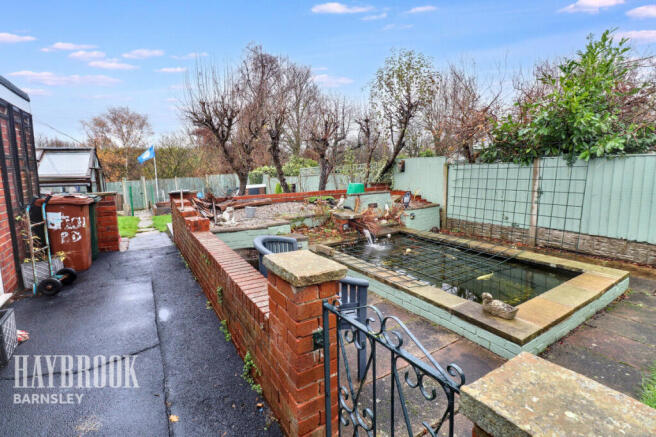3 bed Semi-Detached for sale Image 12