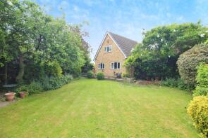 7, Orchard Close, South Milford LS25 5BQ