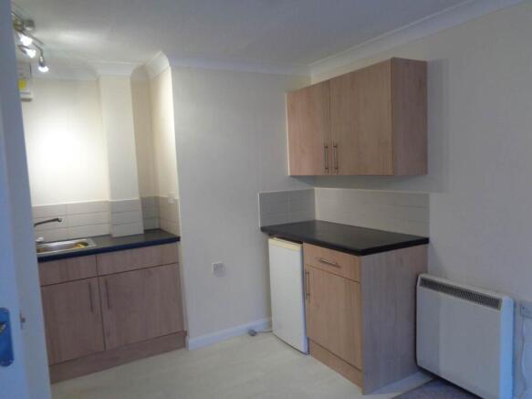 Regatta Court Kitche