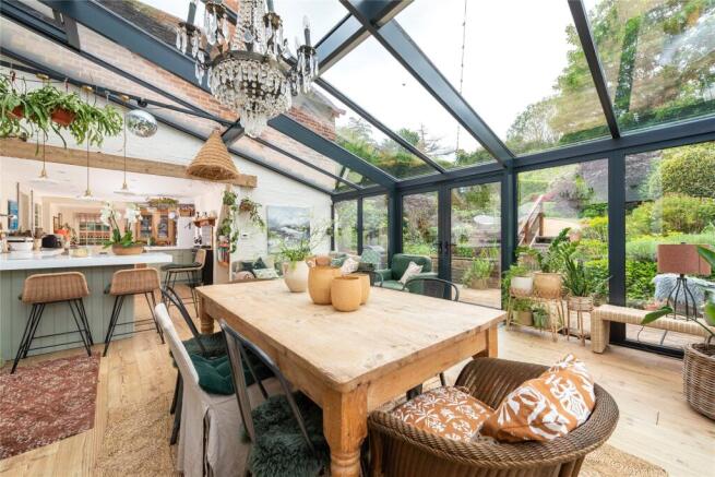 Kit/Din/Garden Room