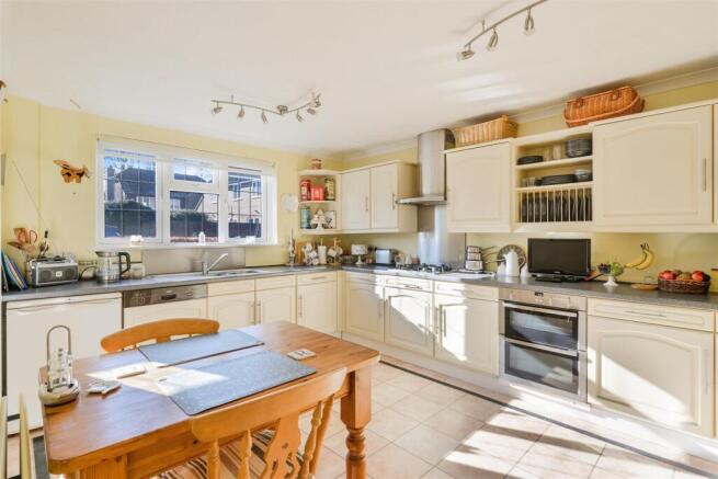 CROFFETS, 1 (18).jpg