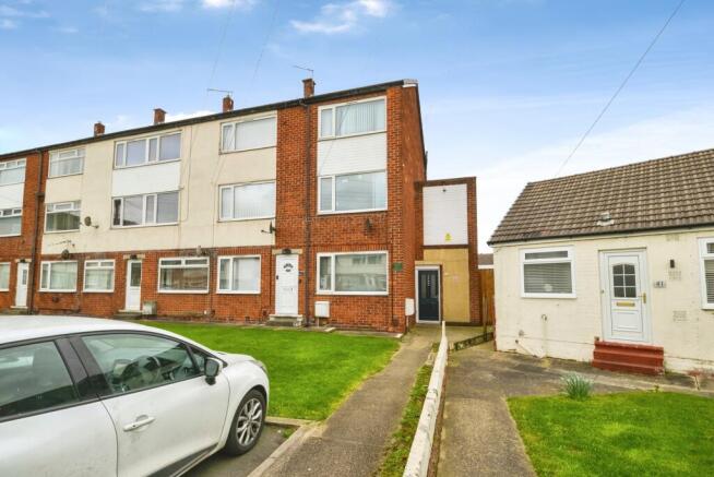 2 bed Maisonette for sale Image 12