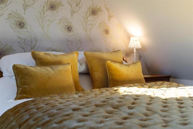 Bedroom 4.jpg