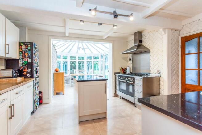Kitchen/Breakfast