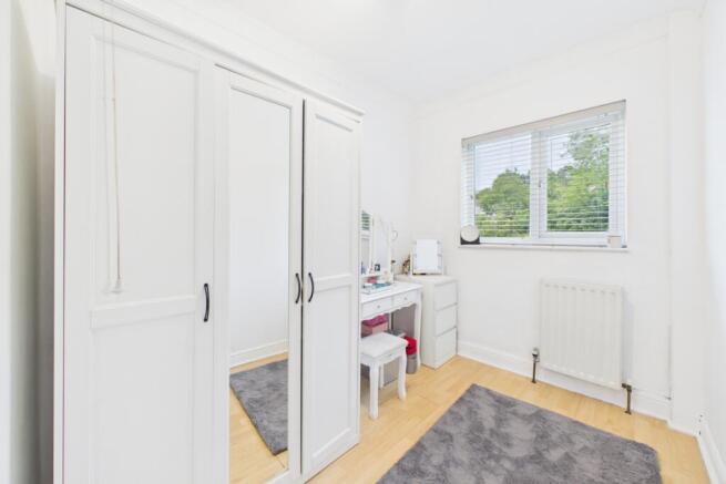 3 bed Terraced for sale Image 8