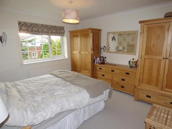 Bedroom 1 - 1