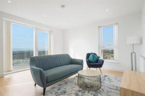 Flat 81, 2 Arber House, Greenleaf Walk, Southall UB1 1FR