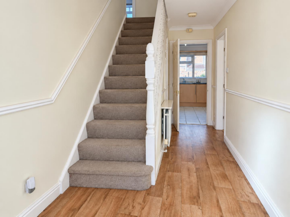 Brigandine Close, Seaton Carew, Hartlepool photo 2