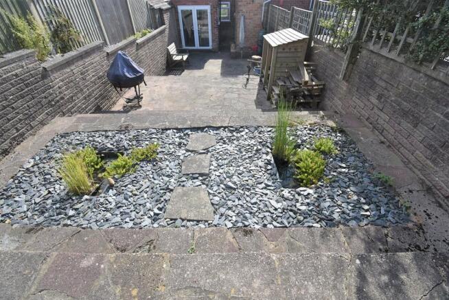 Photo 12