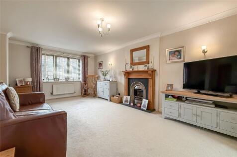 Mayfair Close, St. Albans, Hertfordshire, AL4