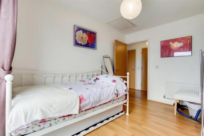 5_Bedroom 2-0.jpg