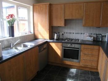 16 Sharlee Wynd  Kitchen - 1