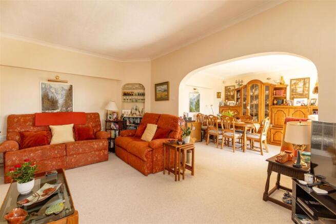 Boscobel Road North, St. Leonards-On-Sea photo 4