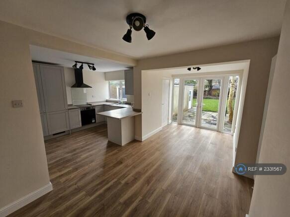 Open Plan Kitchen/Dining Room 