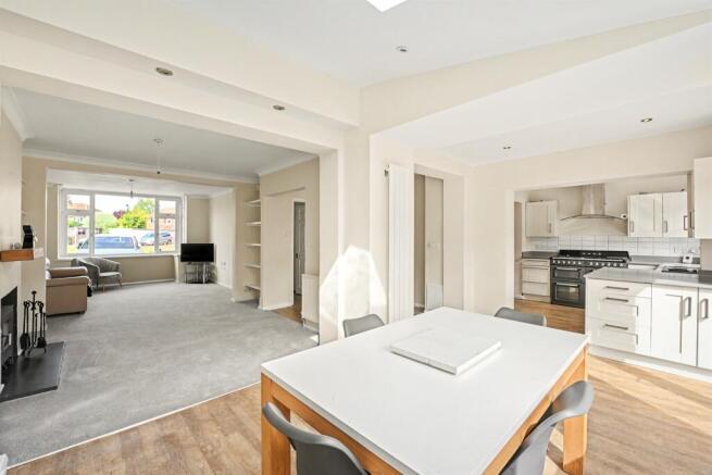 Stanhope Close, Wendover, Aylesbury photo 4