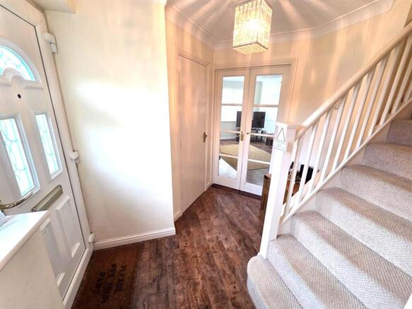 Hallway .jpeg