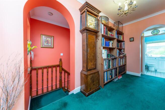 51 Ampthill Road (29 of 42).jpg
