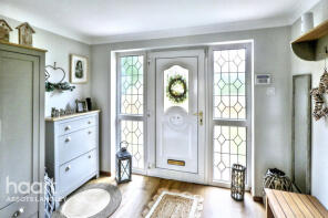 4, Crawley Drive, Hemel Hempstead HP2 6BS