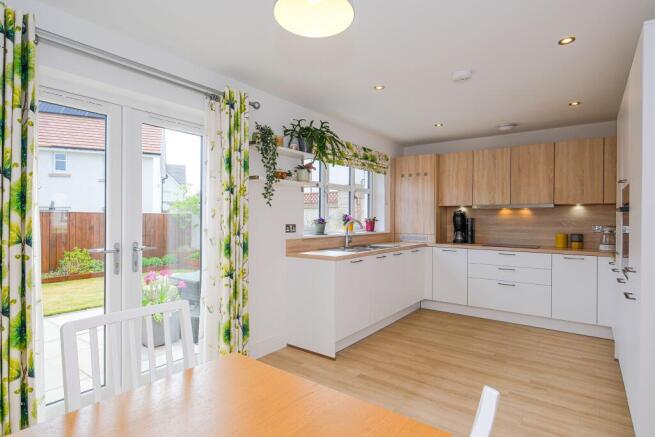 DIning kitchen