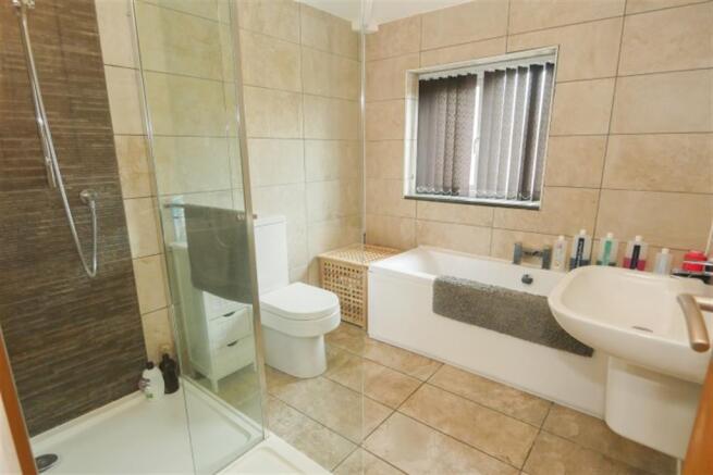 HOUSE BATHROOM