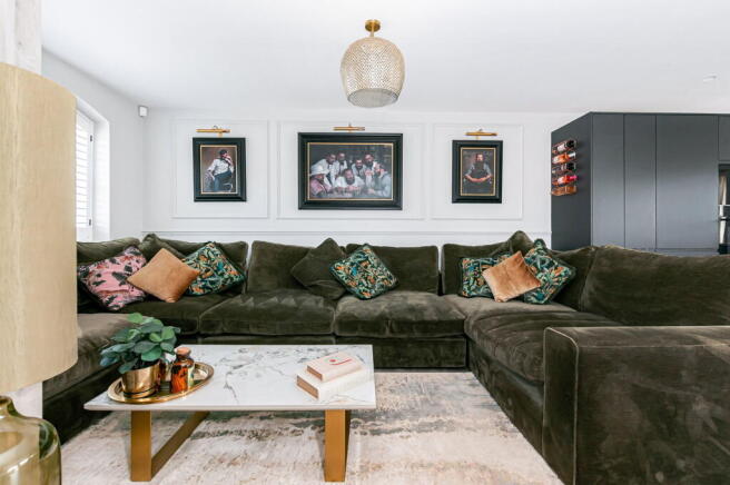 4 bed Link Detached House for sale Image 7