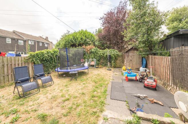 4 bed Terraced for sale Image 12