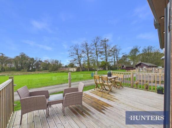 2 bed Park Home for sale Image 11