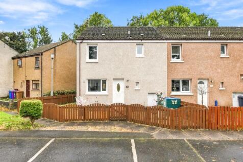 Cramond Place, Broomlands, Irvine, KA11