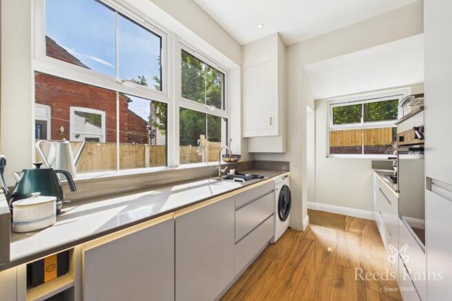 3 bed Terraced for sale Image 5