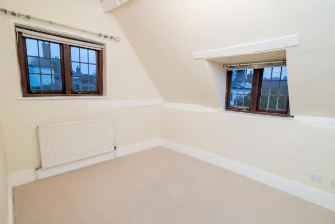 Bedroom 2 (Double)