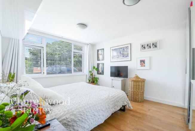 Second bedroom (GF)