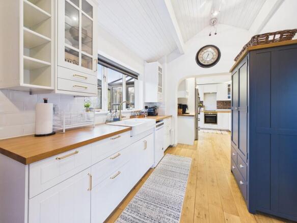 CAM02854G0-PR0500...